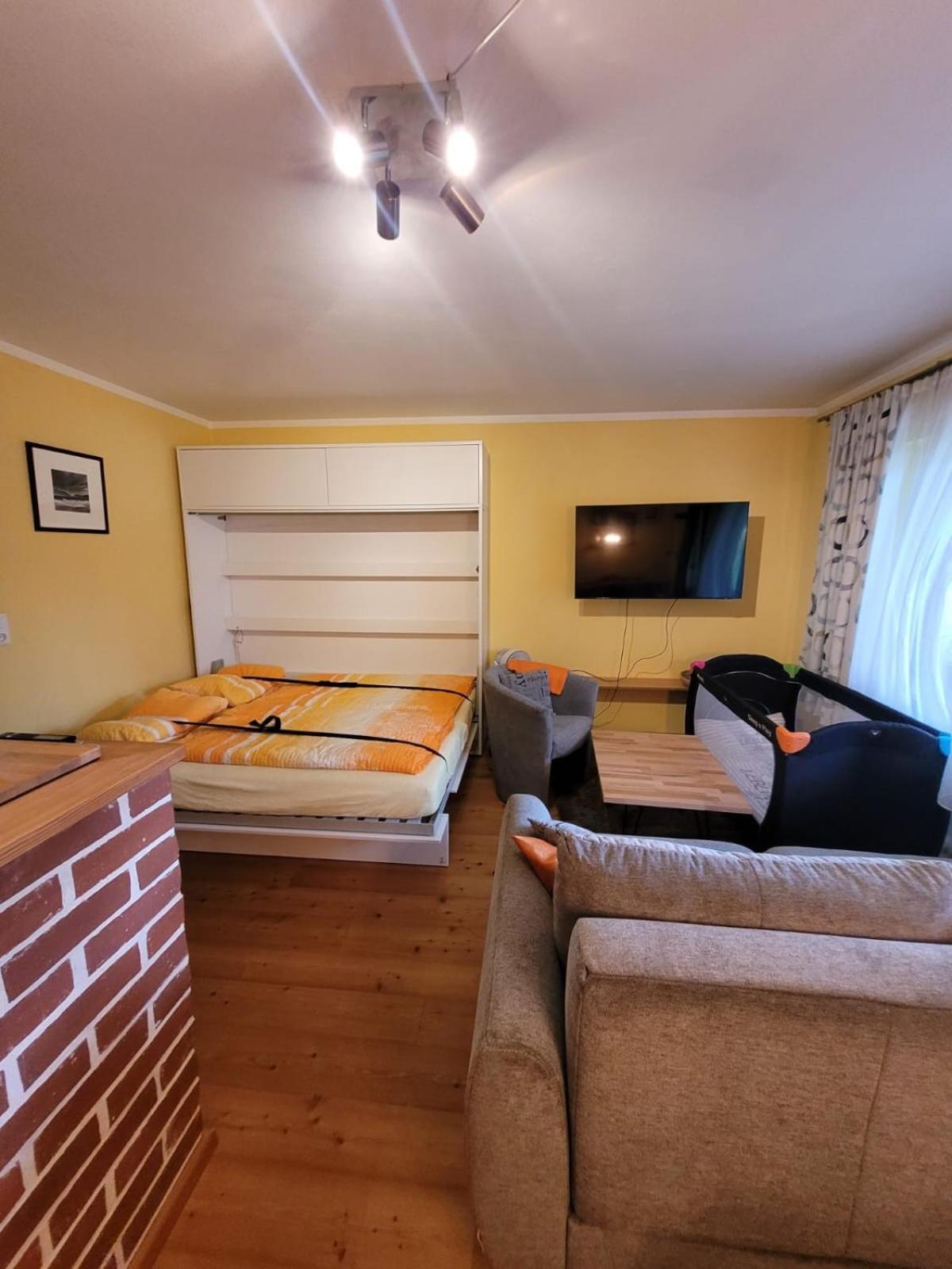 Schnuckeliges Appartement In Prien Am Chiemsee Ngoại thất bức ảnh